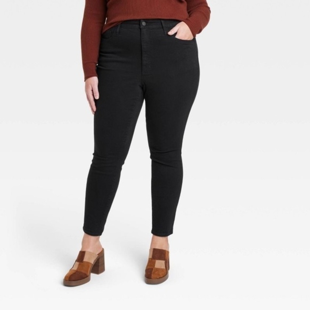 Women's High-Rise Skinny Jeans - Universal Thread™ Black waist Size 24,26,27,32